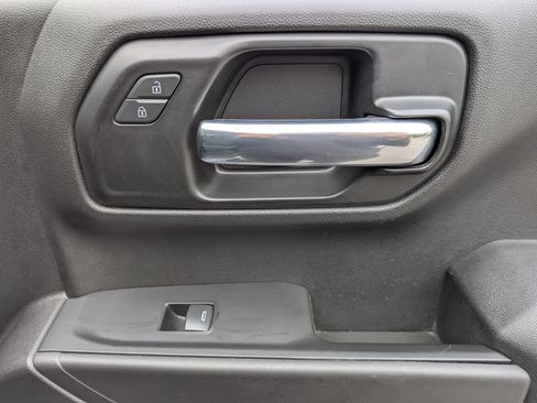 Used 2021 Chevrolet Silverado 1500 Custom image 21