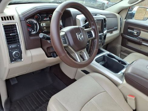 Used 2018 RAM 2500 Laramie image 12