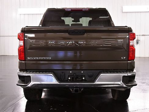 Used 2023 Chevrolet Silverado 1500 LT AWD/4WD image 6