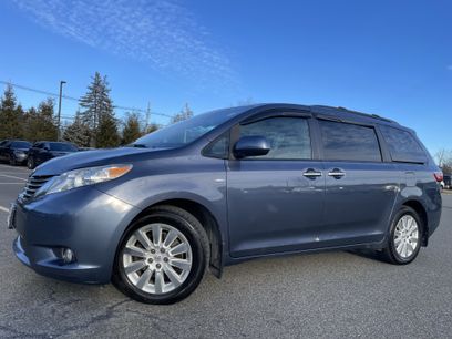 Used 2016 Toyota Sienna XLE