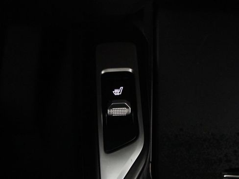 Used 2022 Kia Sorento S w/ Panoramic Sunroof Package AWD/4WD image 29