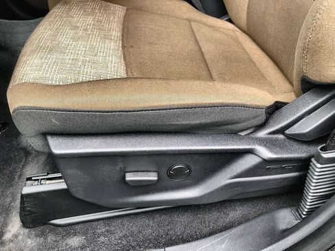 Used 2023 Ford F150 XLT image 14