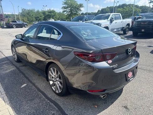 Used 2020 MAZDA MAZDA3 AWD Sedan w/ Select Package image 5