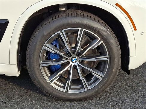 New 2026 BMW X5 M60i image 8