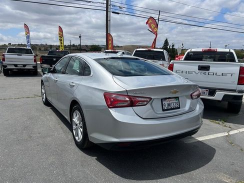 Used 2022 Chevrolet Malibu LT FWD image 10