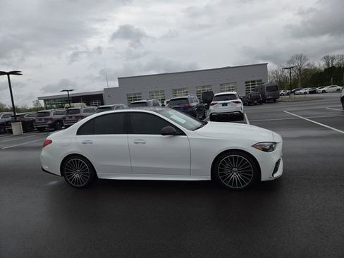 Used 2024 Mercedes-Benz C 300 4MATIC Sedan image 2