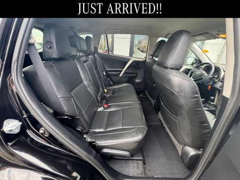 Used 2015 Toyota RAV4 LE image 11
