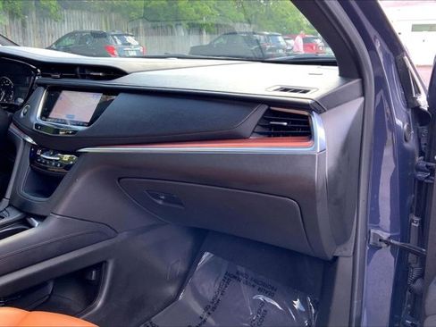 Used 2024 Cadillac XT5 Premium Luxury AWD/4WD image 16