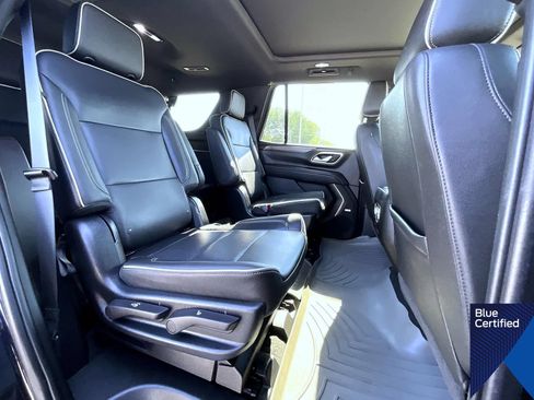 Used 2022 GMC Yukon SLT w/ SLT Luxury Package AWD/4WD image 19
