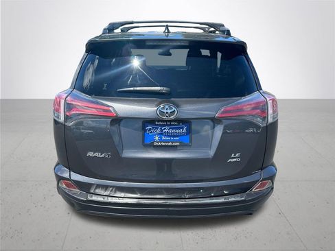 Used 2017 Toyota RAV4 LE w/ Carpet Mat Package AWD/4WD image 8