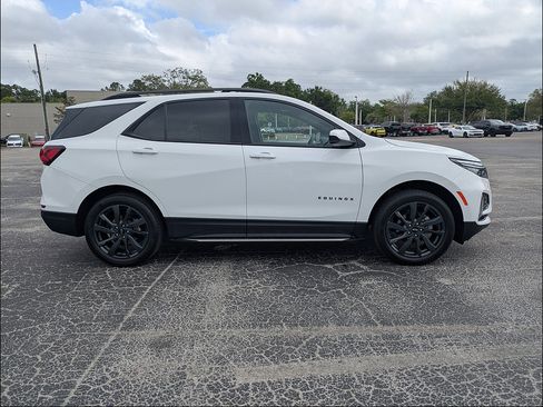 Used 2022 Chevrolet Equinox RS AWD/4WD image 3