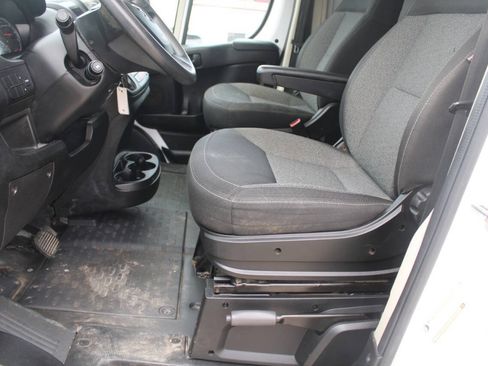 Used 2018 RAM ProMaster 2500 FWD image 10