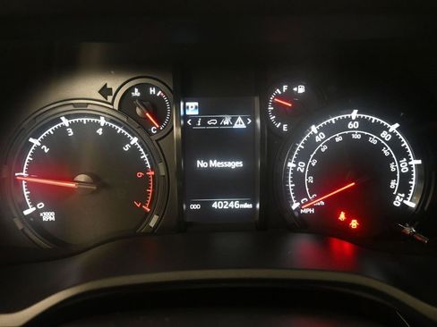 Used 2024 Toyota 4Runner SR5 image 16