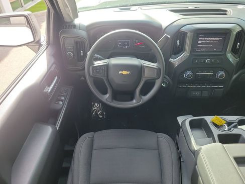 Certified 2025 Chevrolet Silverado 1500 Custom w/ Turbomax Blackout Package RWD image 18