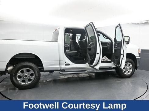 Used 2024 RAM 2500 Big Horn image 37