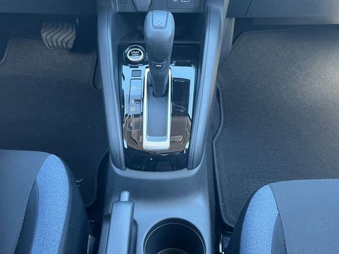 New 2025 Nissan Versa SV image 11