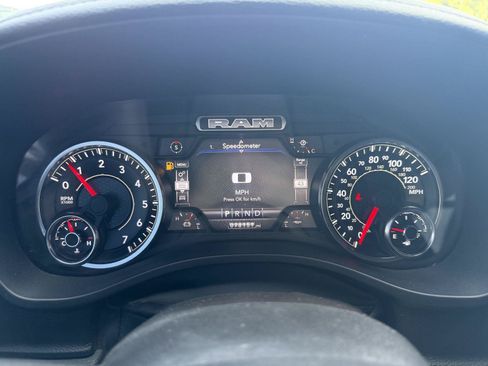 Used 2023 RAM 1500 Laramie AWD/4WD image 10