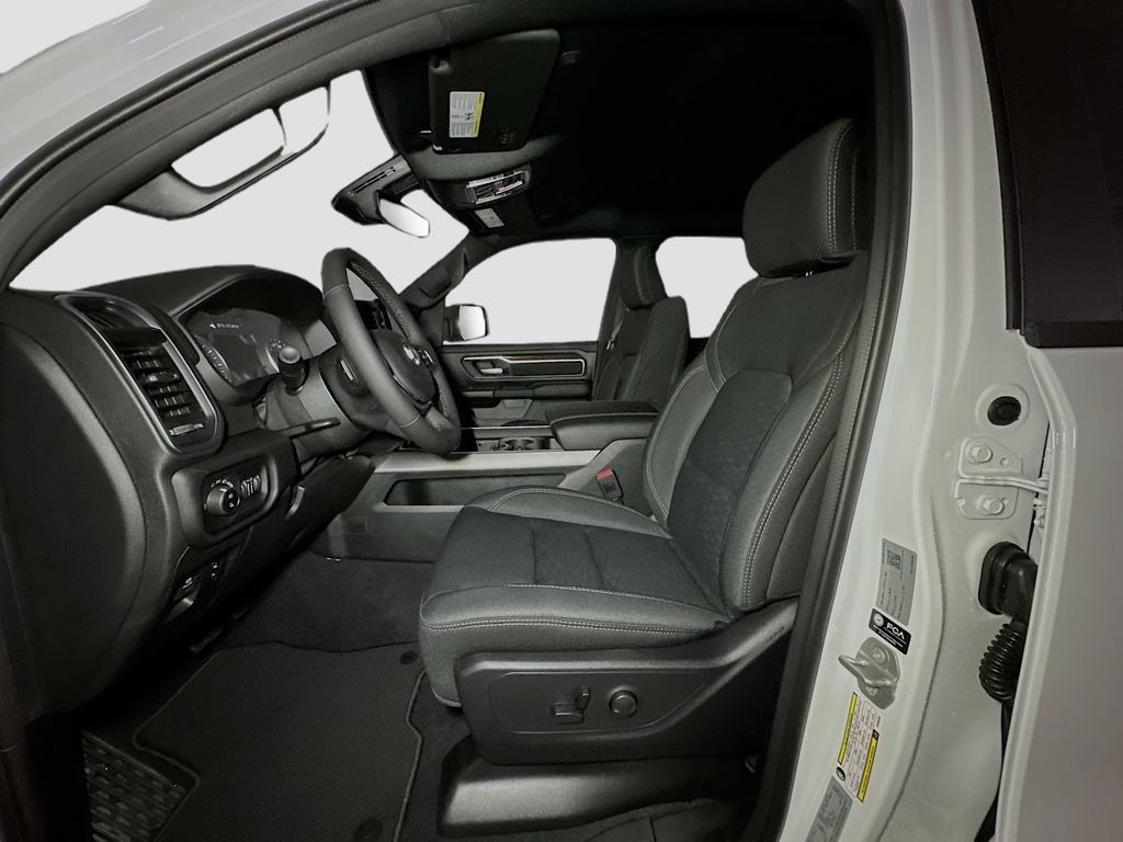 New 2026 RAM 1500 Big Horn AWD/4WD image 14