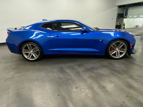 Used 2016 Chevrolet Camaro SS RWD image 7