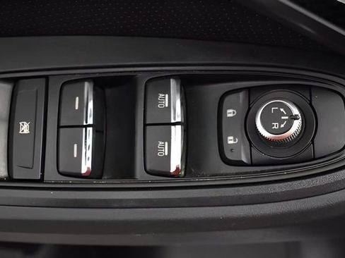 Used 2020 Subaru Crosstrek 2.0i Limited w/ Moonroof Package w/Navigation AWD/4WD image 21