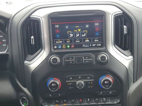 Used 2021 Chevrolet Silverado 1500 LT Trail Boss w/ Convenience Package II image 29