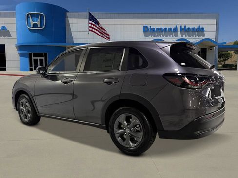 New 2027 Honda HR-V LX image 3