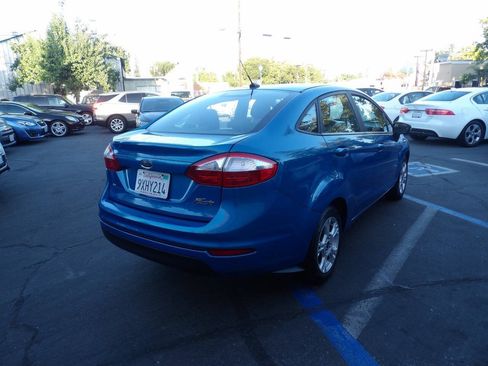Used 2016 Ford Fiesta SE FWD image 3