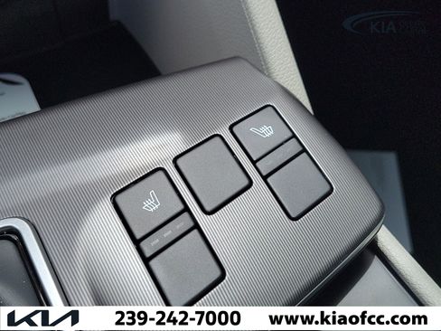 New 2026 Kia Sportage EX image 28