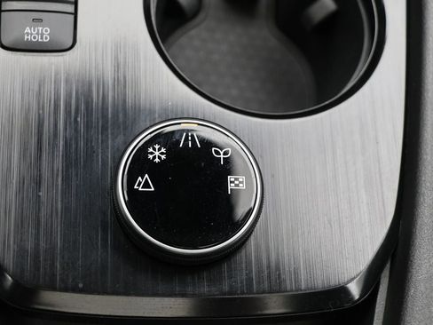 Used 2023 Nissan Rogue SV w/ SV Premium Package image 26