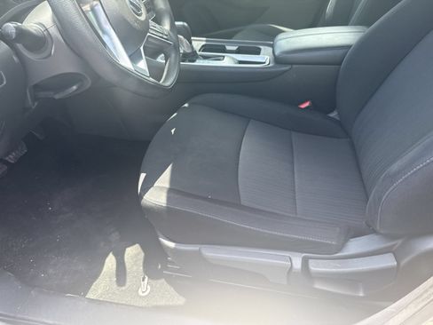 Used 2023 Nissan Sentra SV FWD image 7