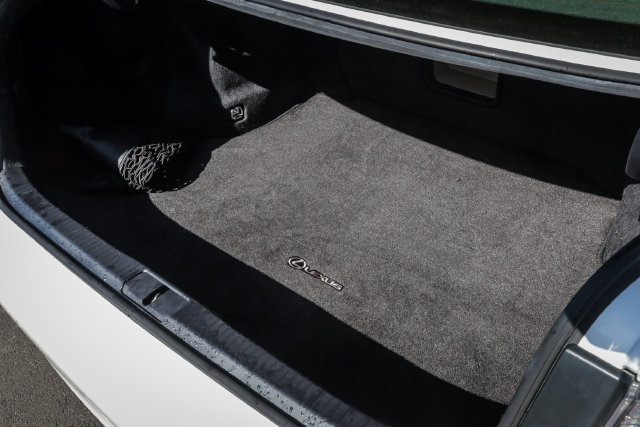 Used 2015 Lexus ES 350 w/ Luxury Package FWD image 48