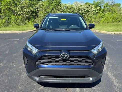 Used 2025 Toyota RAV4 XLE AWD/4WD image 8