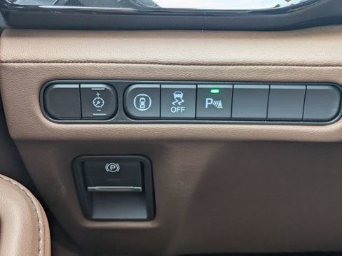 Used 2023 Acura MDX FWD w/ Technology Package image 32