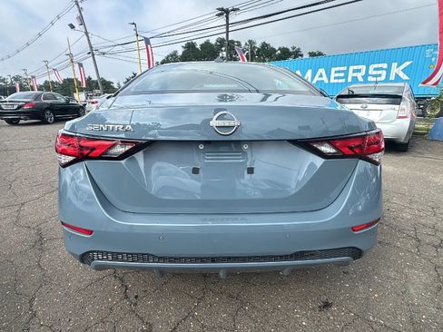 Used 2025 Nissan Sentra SV w/ All-Weather Package FWD image 6