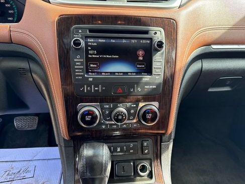 Used 2017 Chevrolet Traverse Premier FWD image 16