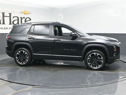 New 2026 Chevrolet Equinox LT image 1