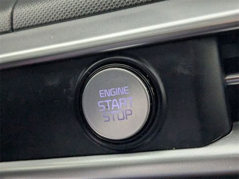 Used 2021 Kia K5 GT-Line image 25