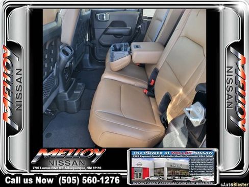 Used 2023 Jeep Wrangler Unlimited Rubicon w/ Cold Weather Group image 9