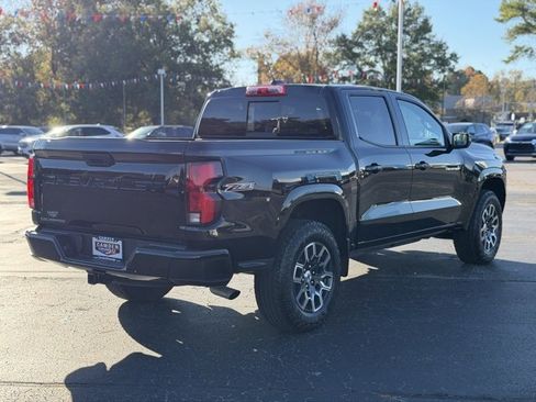 Used 2024 Chevrolet Colorado Z71 w/ Z71 Convenience Package 2 image 12