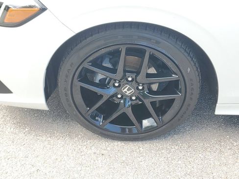Used 2024 Honda Civic Sport image 13