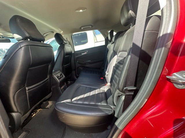 Used 2020 Ford Edge SEL w/ Convenience Package FWD image 9