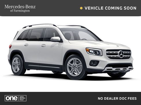New 2026 Mercedes-Benz GLB 250 4MATIC image 1