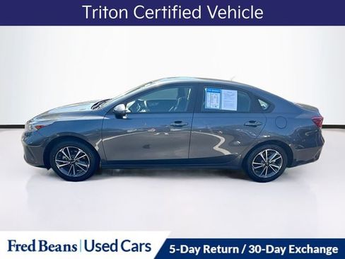 Used 2023 Kia Forte LXS FWD image 5