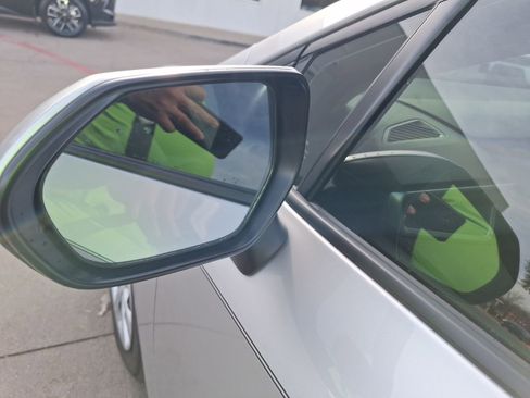 Used 2023 Toyota Corolla LE image 14