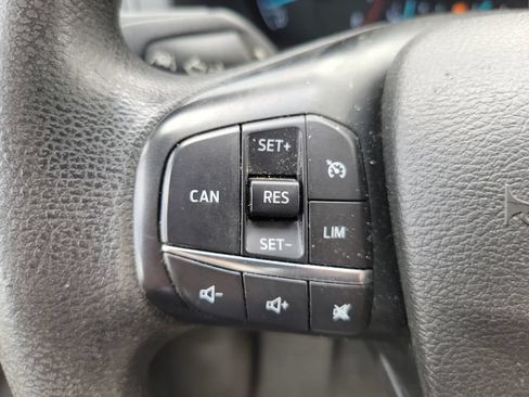 Used 2021 Ford Transit 250 Low Roof RWD image 17