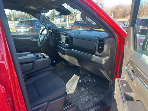 Used 2022 Chevrolet Silverado 1500 RST image 36