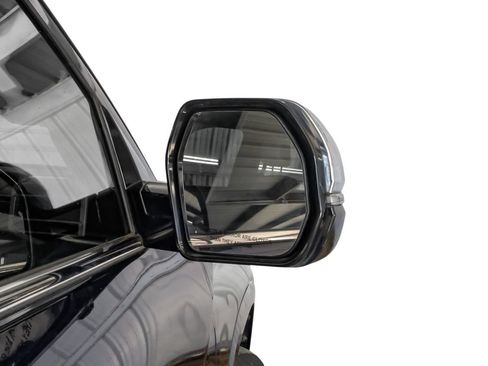 Used 2023 Toyota Sequoia Capstone AWD/4WD image 42