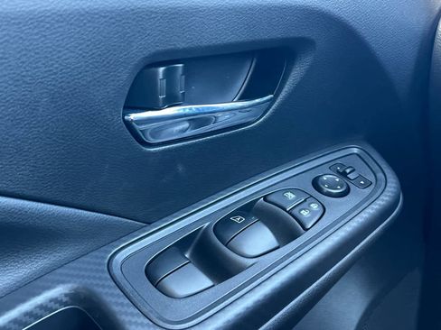 New 2025 Nissan Versa SV w/ Trunk Package image 11