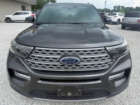 Used 2020 Ford Explorer Limited AWD/4WD image 2