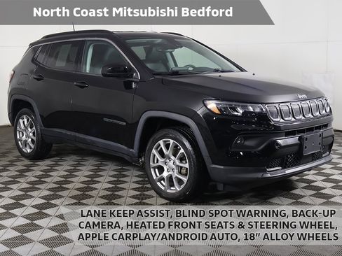 Used 2022 Jeep Compass Latitude image 1